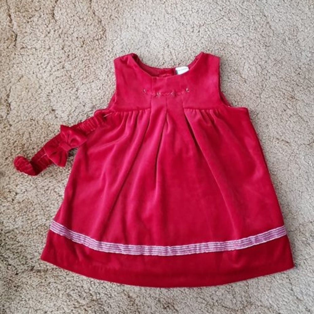 Brand New Red Velvet Christmas Dress and Headband Sz 18 Mos